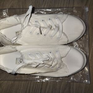 Denim&Co White Women's Sneakers